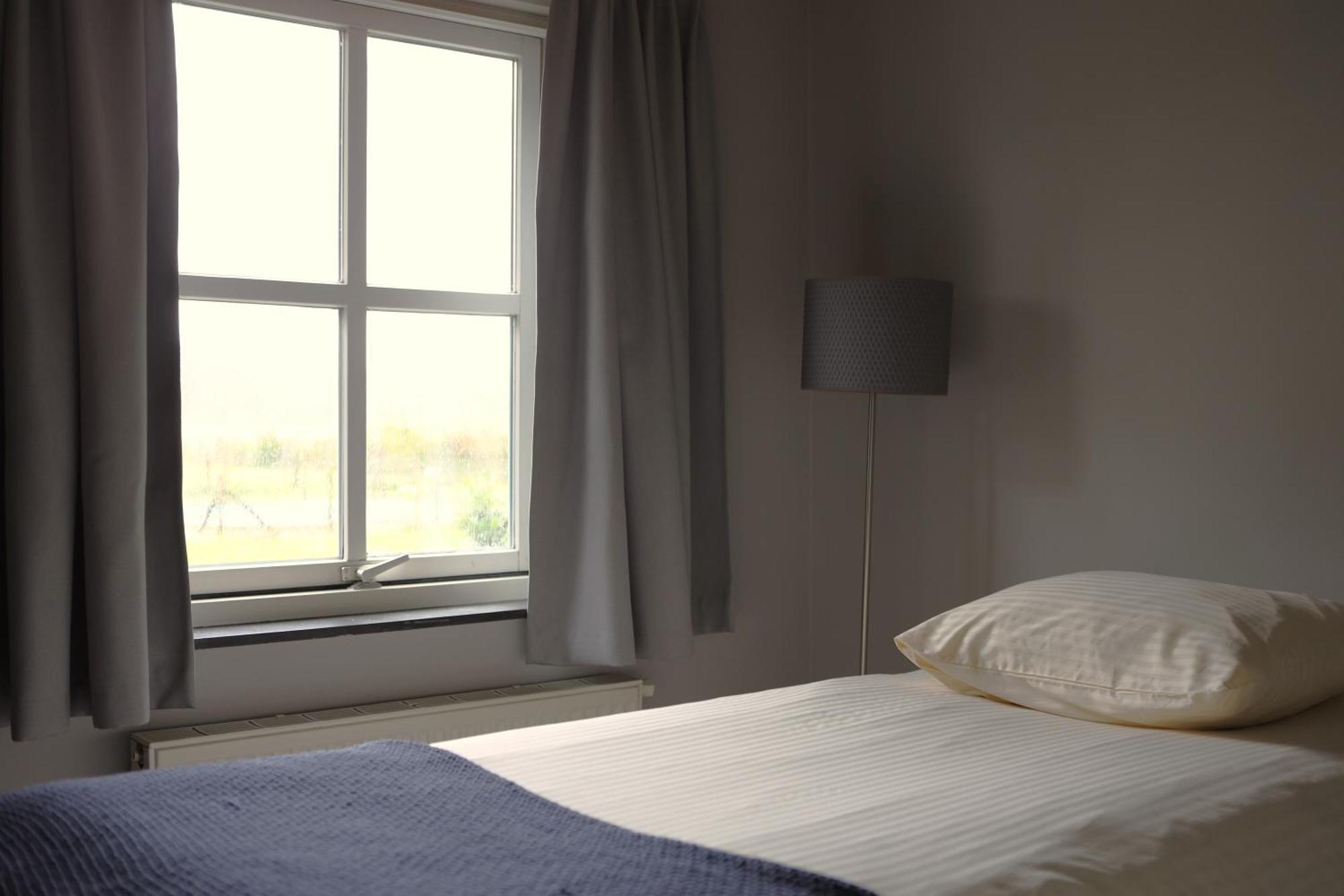 Guesthouse Oeyenbos Knegsel 外观 照片