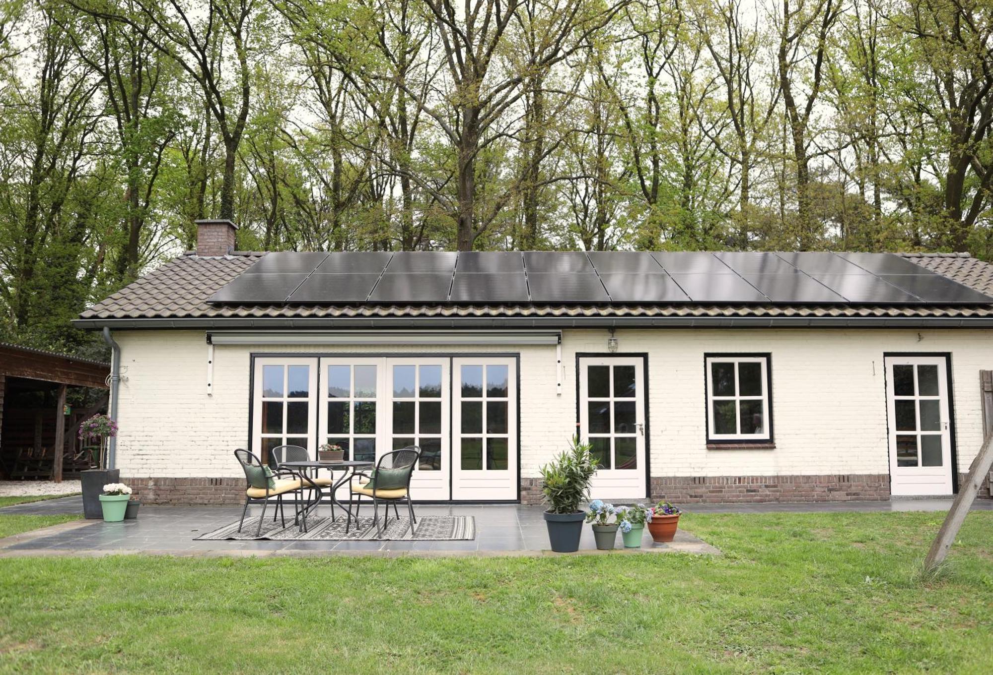 Guesthouse Oeyenbos Knegsel 外观 照片
